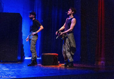 “Linee, tra i bordi”: al Teatro Marconi la guerra vista dalla parte dell’umanità