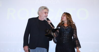 COLIFFE, grande serata finale al Teatro Marconi con premiazioni e ospiti. Premio alla Carriera ad Andrea Roncato